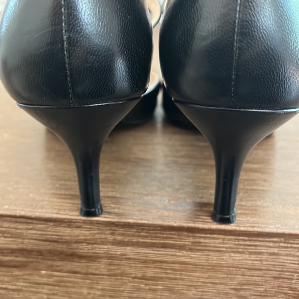 Black Nine West shoes size 7 M - Picture 5 of 8